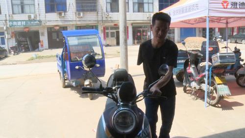 吴宏宝：单手撑起美好人生