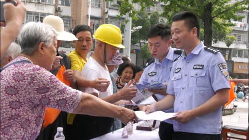 我市开展“6.26”国际禁毒日集中宣传活动