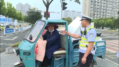 我市全面启动电动车专项整治行动