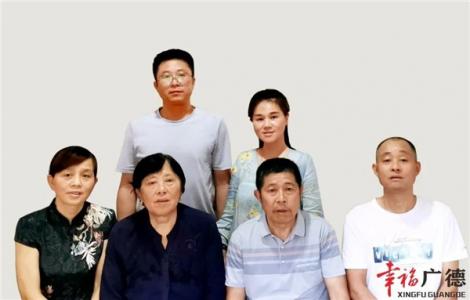 10位先进教师代表典型事迹