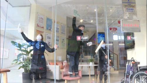 商户齐动手 扮靓文明城