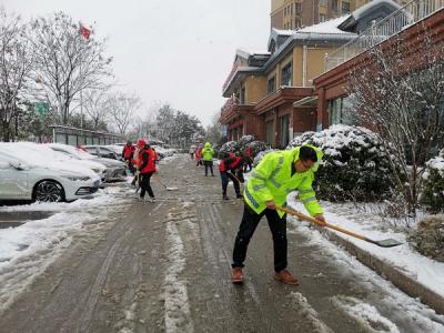 升平街道：风雪来袭时，我们在坚守